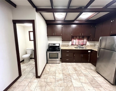 22821 Azalia Lane - Photo Thumbnail 6