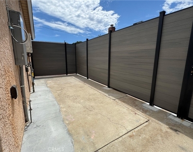 11022 Louise Avenue - Photo Thumbnail 9