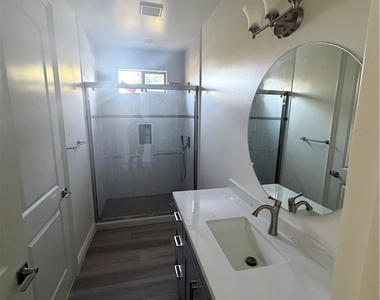 217 N Shamrock - Photo Thumbnail 3