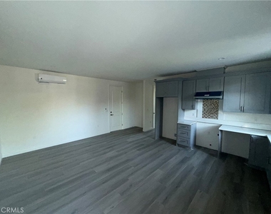 217 N Shamrock - Photo Thumbnail 2