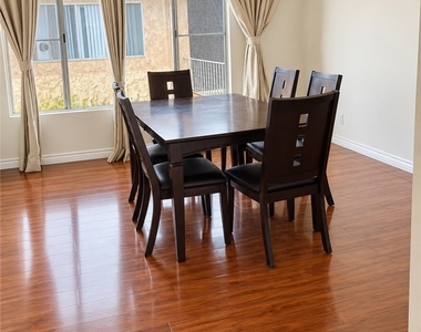 620 W Huntington - Photo Thumbnail 4