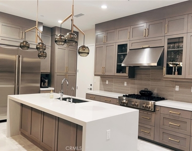 1165 Poppy Court - Photo Thumbnail 5