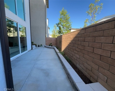 1165 Poppy Court - Photo Thumbnail 21