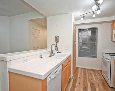 280 Caldecott Ln - Photo Thumbnail 8
