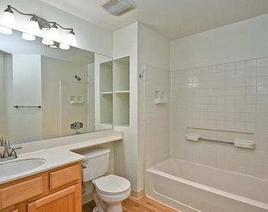 280 Caldecott Ln - Photo Thumbnail 23