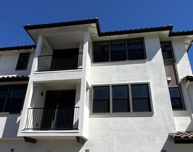 218 Church St - Photo Thumbnail 1