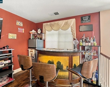 204 Millbrook Dr - Photo Thumbnail 16