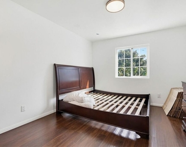 2200 Easy Avenue - Photo Thumbnail 43