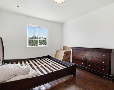 2200 Easy Avenue - Photo Thumbnail 44