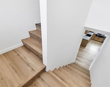 2200 Easy Avenue - Photo Thumbnail 32