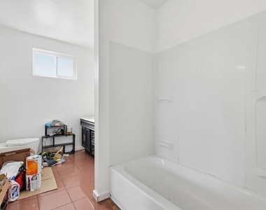 2200 Easy Avenue - Photo Thumbnail 33