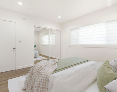 2908 W 141st Place - Photo Thumbnail 4