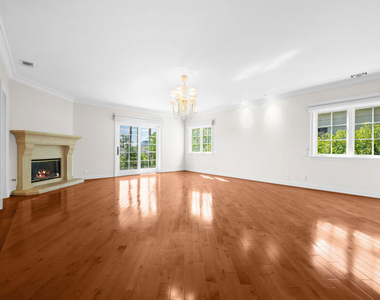 204 Foothill Road - Photo Thumbnail 13