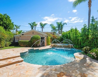 204 Foothill Road - Photo Thumbnail 10