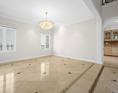 204 Foothill Road - Photo Thumbnail 6