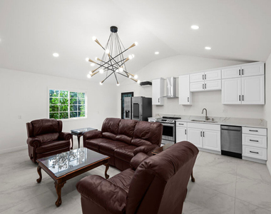 204 Foothill Road - Photo Thumbnail 27