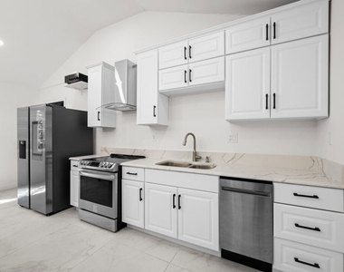 204 Foothill Road - Photo Thumbnail 29