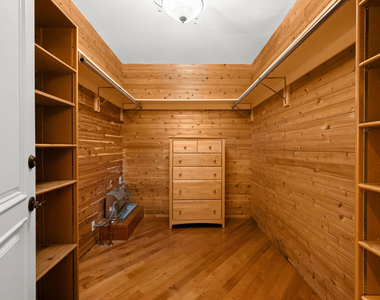 204 Foothill Road - Photo Thumbnail 16