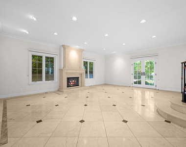 204 Foothill Road - Photo Thumbnail 5