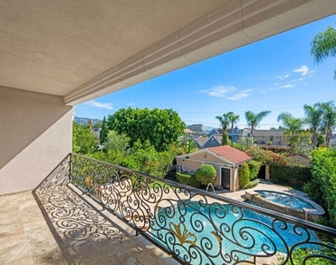 204 Foothill Road - Photo Thumbnail 15