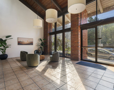 3480 Barham Boulevard - Photo Thumbnail 18