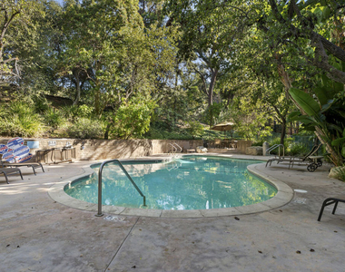 3480 Barham Boulevard - Photo Thumbnail 15