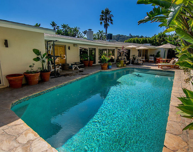 8405 Edwin Drive - Photo Thumbnail 24