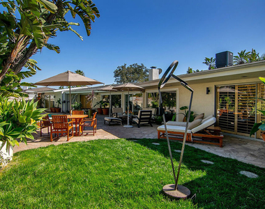 8405 Edwin Drive - Photo Thumbnail 25