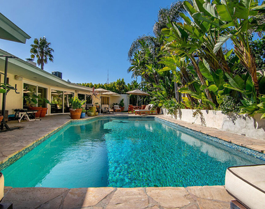 8405 Edwin Drive - Photo Thumbnail 23