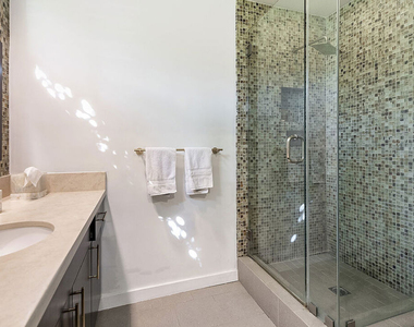 8405 Edwin Drive - Photo Thumbnail 22