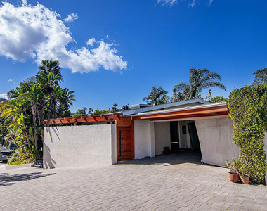 8405 Edwin Drive - Photo Thumbnail 2