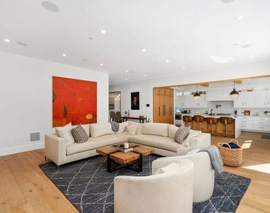 4937 Rubio Avenue - Photo Thumbnail 31