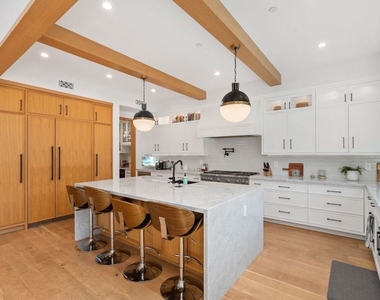 4937 Rubio Avenue - Photo Thumbnail 29