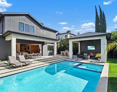 4937 Rubio Avenue - Photo Thumbnail 5
