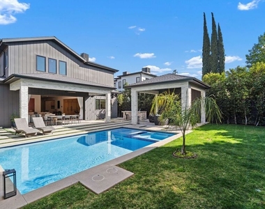 4937 Rubio Avenue - Photo Thumbnail 7