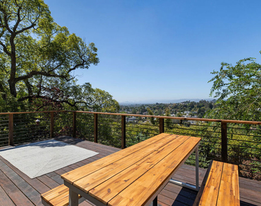 2021 Park Drive - Photo Thumbnail 9