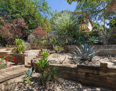 2021 Park Drive - Photo Thumbnail 30