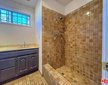 2445 22nd Street - Photo Thumbnail 52