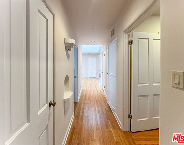 2445 22nd Street - Photo Thumbnail 17