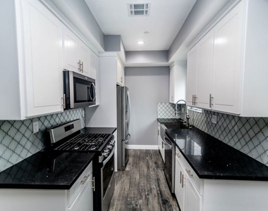 1623 S New Hampshire Avenue - Photo Thumbnail 5
