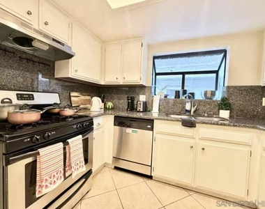 408 N Curtis Ave - Photo Thumbnail 1