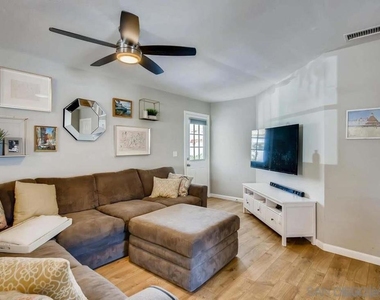 6325 Morlan - Photo Thumbnail 5