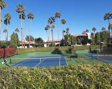 1100 E Amado Road - Photo Thumbnail 15
