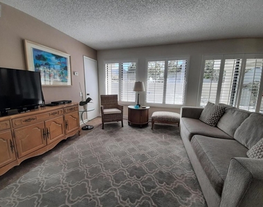 1100 E Amado Road - Photo Thumbnail 1