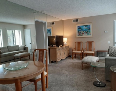 1100 E Amado Road - Photo Thumbnail 6