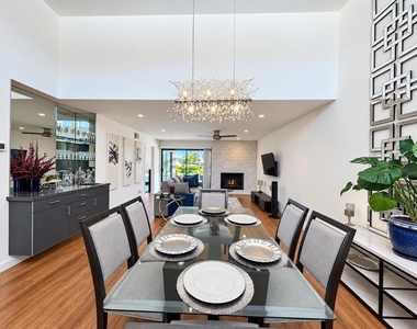 72477 Rolling Knoll Drive - Photo Thumbnail 3