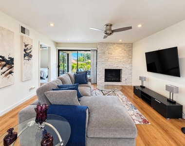 72477 Rolling Knoll Drive - Photo Thumbnail 9