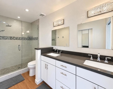 72477 Rolling Knoll Drive - Photo Thumbnail 22