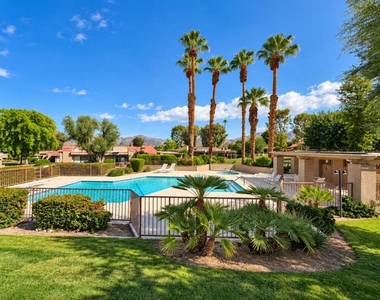 72477 Rolling Knoll Drive - Photo Thumbnail 36