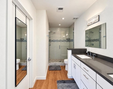 72477 Rolling Knoll Drive - Photo Thumbnail 20